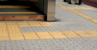 Тактильная плитка ПВХ в Челябинске - купить от 722 руб. в ТротуарнаяПлитка