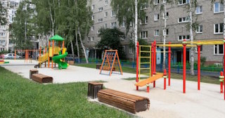 Благоустройство детской площадки во дворе от 1959 руб. в Челябинске